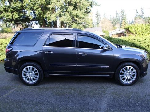 Used 2015 GMC Acadia Denali image 13