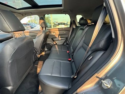 Certified 2023 Nissan Rogue SV w/ SV Premium B Package AWD/4WD image 26