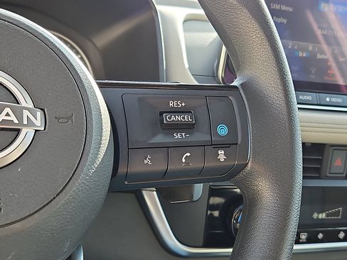 Certified 2023 Nissan Rogue SV image 20