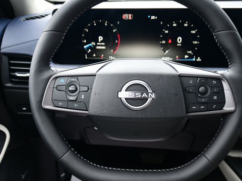 New 2026 Nissan Sentra SL w/ Floor Mat Package FWD image 18