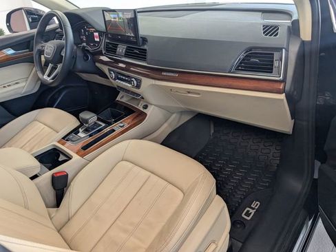 Used 2023 Audi Q5 2.0T Premium Plus w/ Premium Plus Package image 16