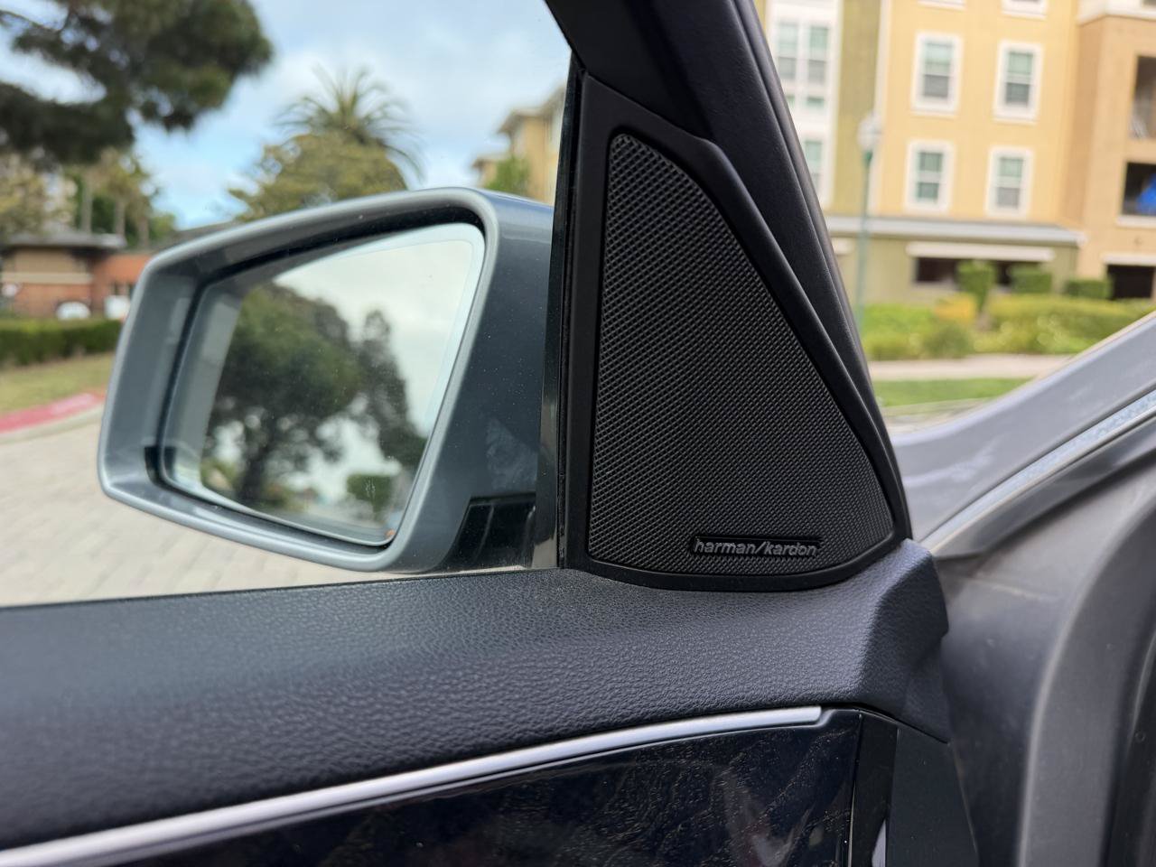Used 2010 Mercedes-Benz E 550 Sedan image 35