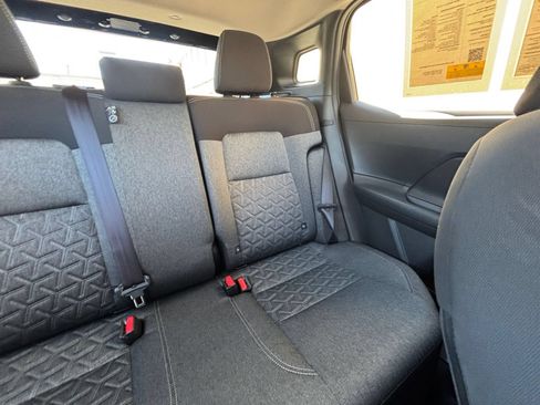 Used 2026 Nissan Kicks SV FWD image 31