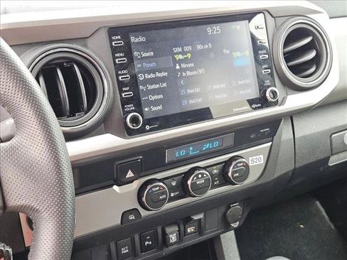 Used 2023 Toyota Tacoma SR5 RWD image 10