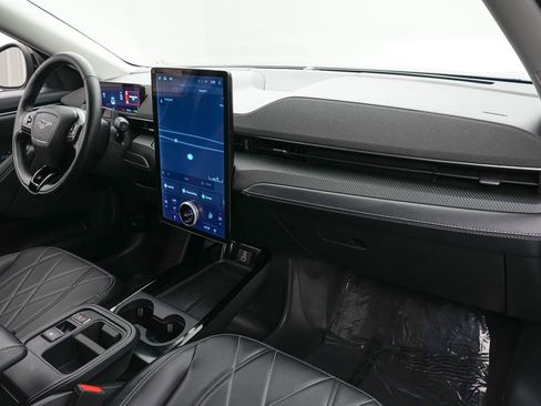 Used 2025 Ford Mustang Mach-E Select RWD image 25