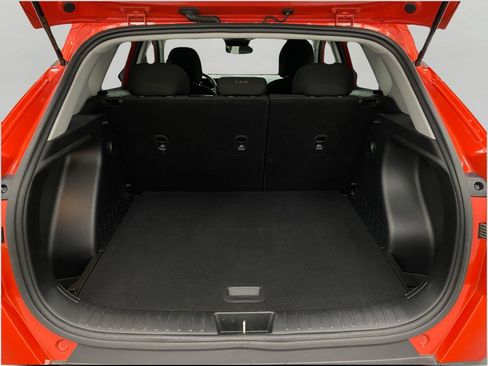Certified 2025 Hyundai Kona SEL AWD/4WD image 5