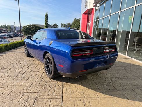 Used 2022 Dodge Challenger R/T w/ Blacktop Package RWD image 5