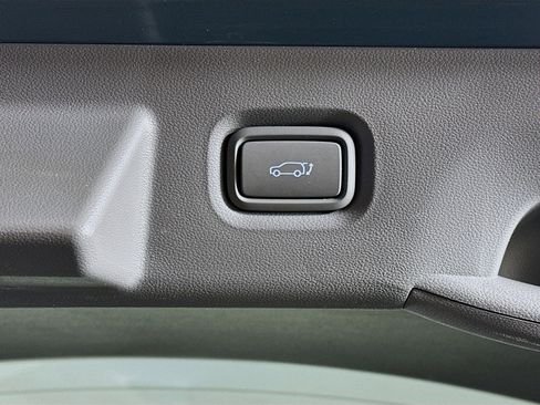 Used 2024 Hyundai Ioniq 5 SEL image 29