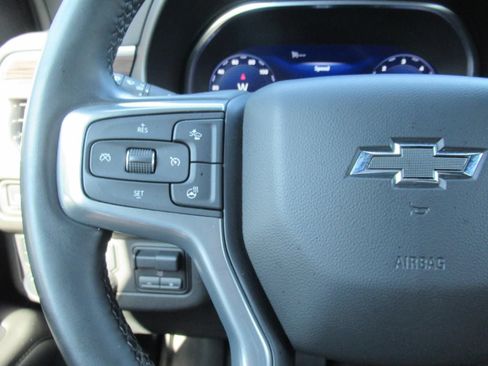 Used 2024 Chevrolet Tahoe Z71 w/ Luxury Package AWD/4WD image 24