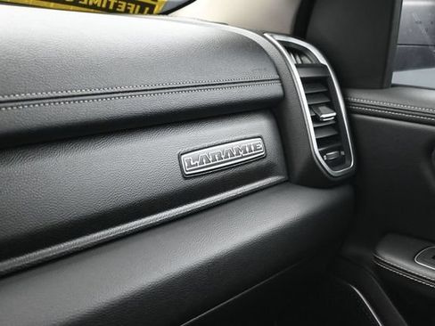 Used 2022 RAM 1500 Laramie AWD/4WD image 37
