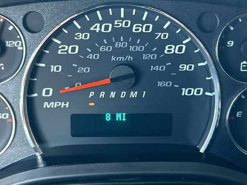 New 2025 GMC Savana 2500 w/ Driver Convenience Package image 12