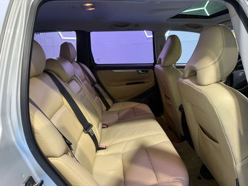 Used 2005 Volvo V70 R image 32