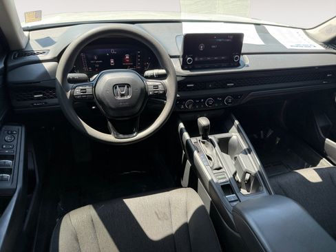 Used 2023 Honda Accord EX image 15