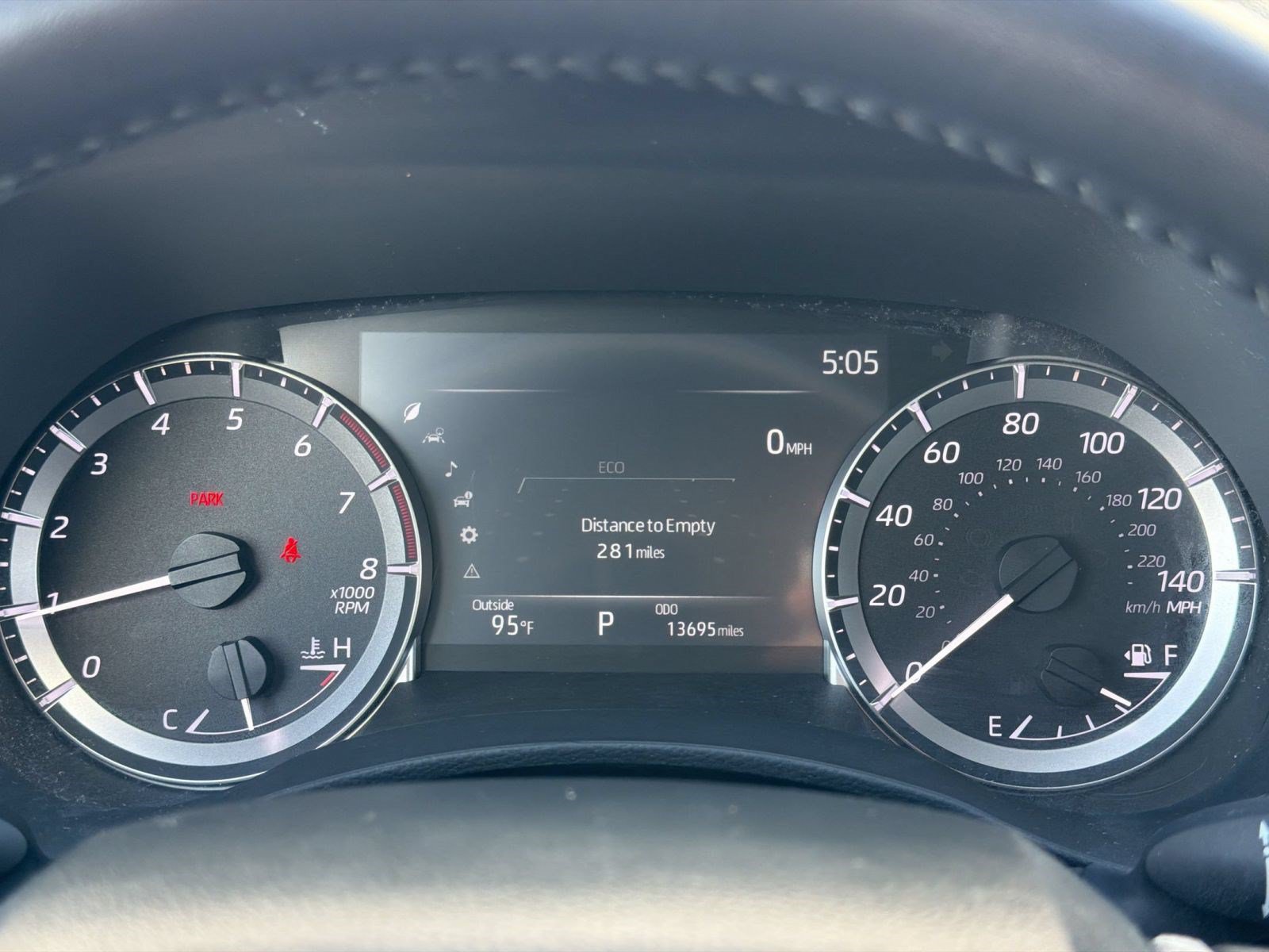 Used 2026 Toyota Highlander XLE AWD/4WD image 23