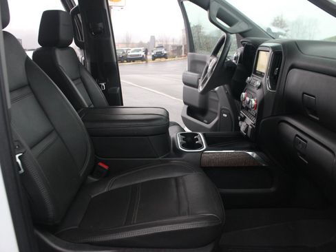 Used 2023 GMC Sierra 3500 Denali image 35