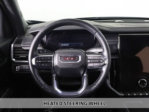 Used 2025 GMC Acadia Elevation AWD/4WD image 8