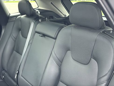 Certified 2023 Volvo XC60 B5 Plus w/ Climate Package AWD/4WD image 26