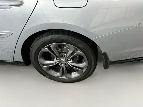 Used 2025 Honda Accord EX-L image 11