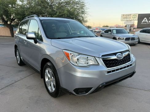 Used 2014 Subaru Forester 2.5i Premium w/ Popular Package #2 AWD/4WD image 6