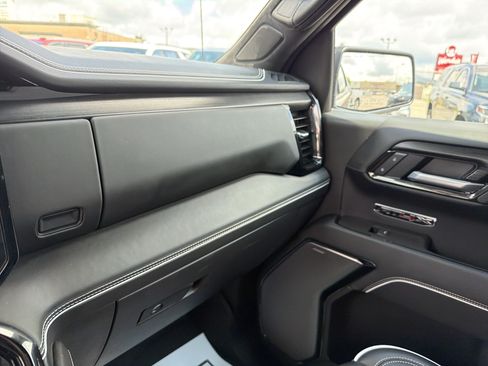 Certified 2026 GMC Sierra 1500 AT4X w/ AT4X AEV Edition AWD/4WD image 25