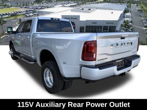 New 2026 RAM 3500 Laramie AWD/4WD image 6