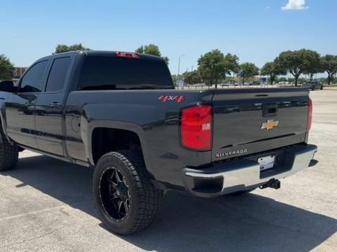 Used 2018 Chevrolet Silverado 1500 LT w/ All Star Edition AWD/4WD image 6