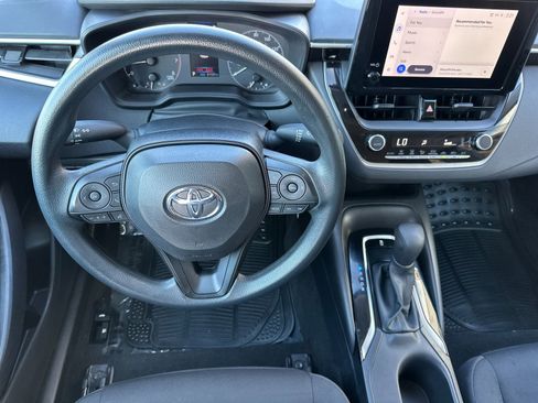 Used 2024 Toyota Corolla LE image 14