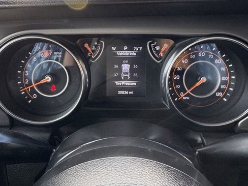 Used 2022 Jeep Wrangler Unlimited Sport image 16