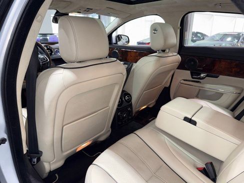 Used 2013 Jaguar XJ AWD image 10
