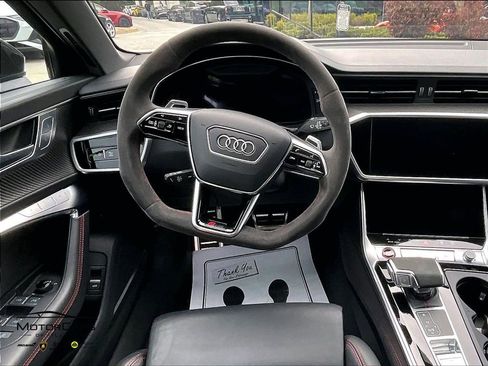 Used 2023 Audi RS 6 AWD/4WD image 7