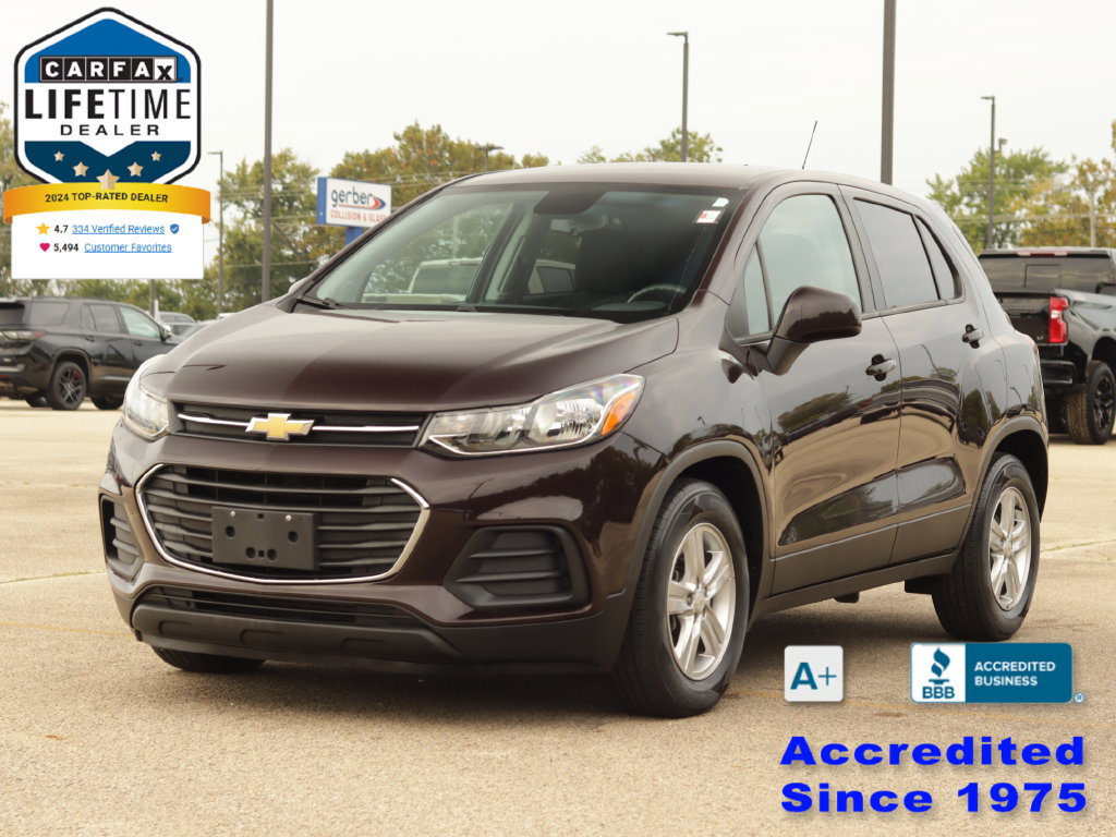 Used 2021 Chevrolet Trax LS w/ Tint and Cruise Package FWD image 3