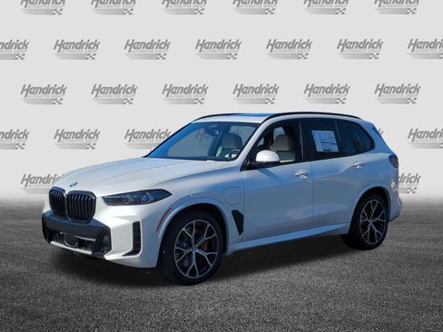 Used 2026 BMW X5 xDrive50e AWD/4WD image 5