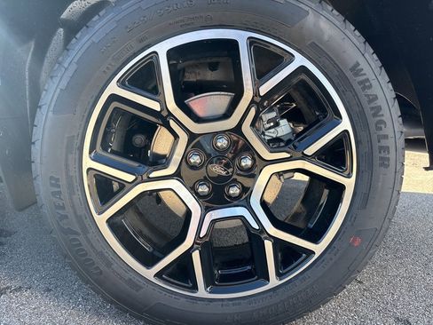 New 2026 Ford Maverick Lariat image 13