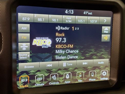 Used 2023 Jeep Wrangler Sahara w/ Cold Weather Group image 21