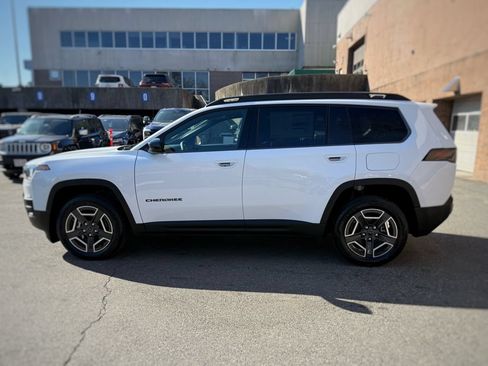 New 2026 Jeep Cherokee Laredo AWD/4WD image 14