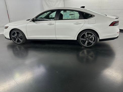 New 2025 Honda Accord Sport image 2