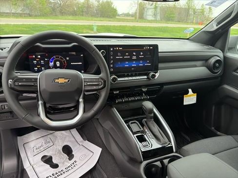 New 2026 Chevrolet Colorado W/T w/ WT Custom Package RWD image 16
