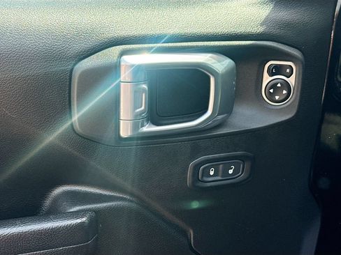 Used 2023 Jeep Wrangler Unlimited w/ 8.4" Radio Group AWD/4WD image 19