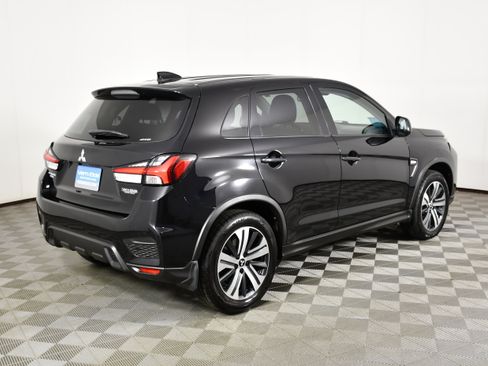 Used 2022 Mitsubishi Outlander Sport ES AWD/4WD image 6