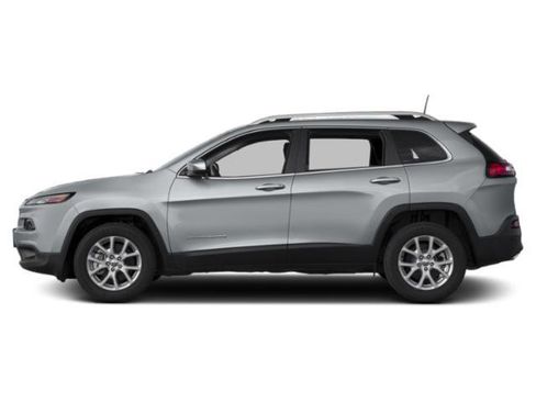 Used 2015 Jeep Cherokee Latitude w/ Comfort/Convenience Group AWD/4WD image 6