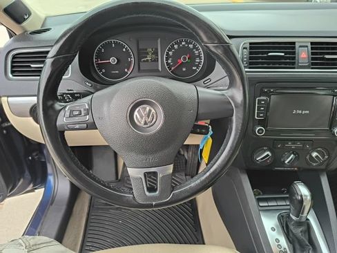 Used 2013 Volkswagen Jetta TDI FWD image 23
