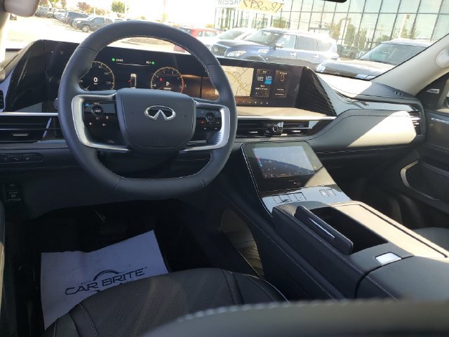 Certified 2026 INFINITI QX80 Luxe w/ Cargo Package AWD/4WD image 9