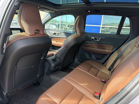 New 2026 Volvo V60 B5 Cross Country Plus w/ Protection Package Premier image 20