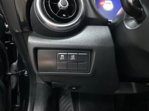Used 2022 MAZDA MX-5 Miata RF Grand Touring RWD image 19