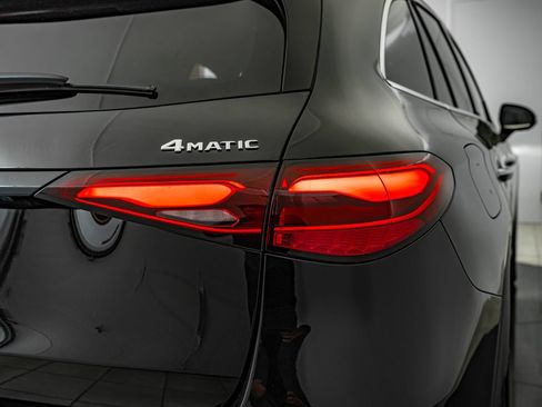 Certified 2026 Mercedes-Benz GLC 300 4MATIC image 15