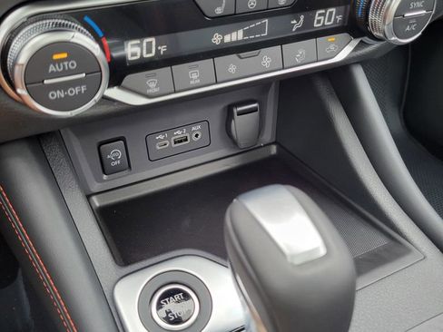 New 2025 Nissan Sentra SR w/ SR Premium Package image 24