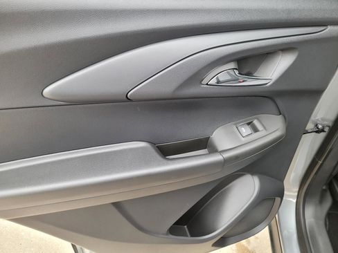 New 2026 Chevrolet TrailBlazer LT FWD image 10
