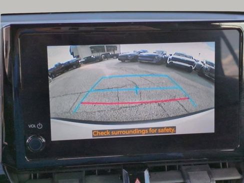 Used 2024 Toyota Corolla Cross AWD Hybrid image 22