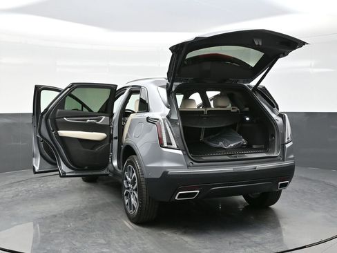 New 2025 Cadillac XT5 Sportv w/ Technology Package image 37