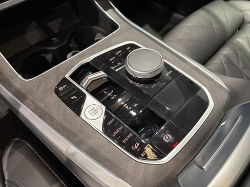 Used 2024 BMW X5 xDrive40i image 18